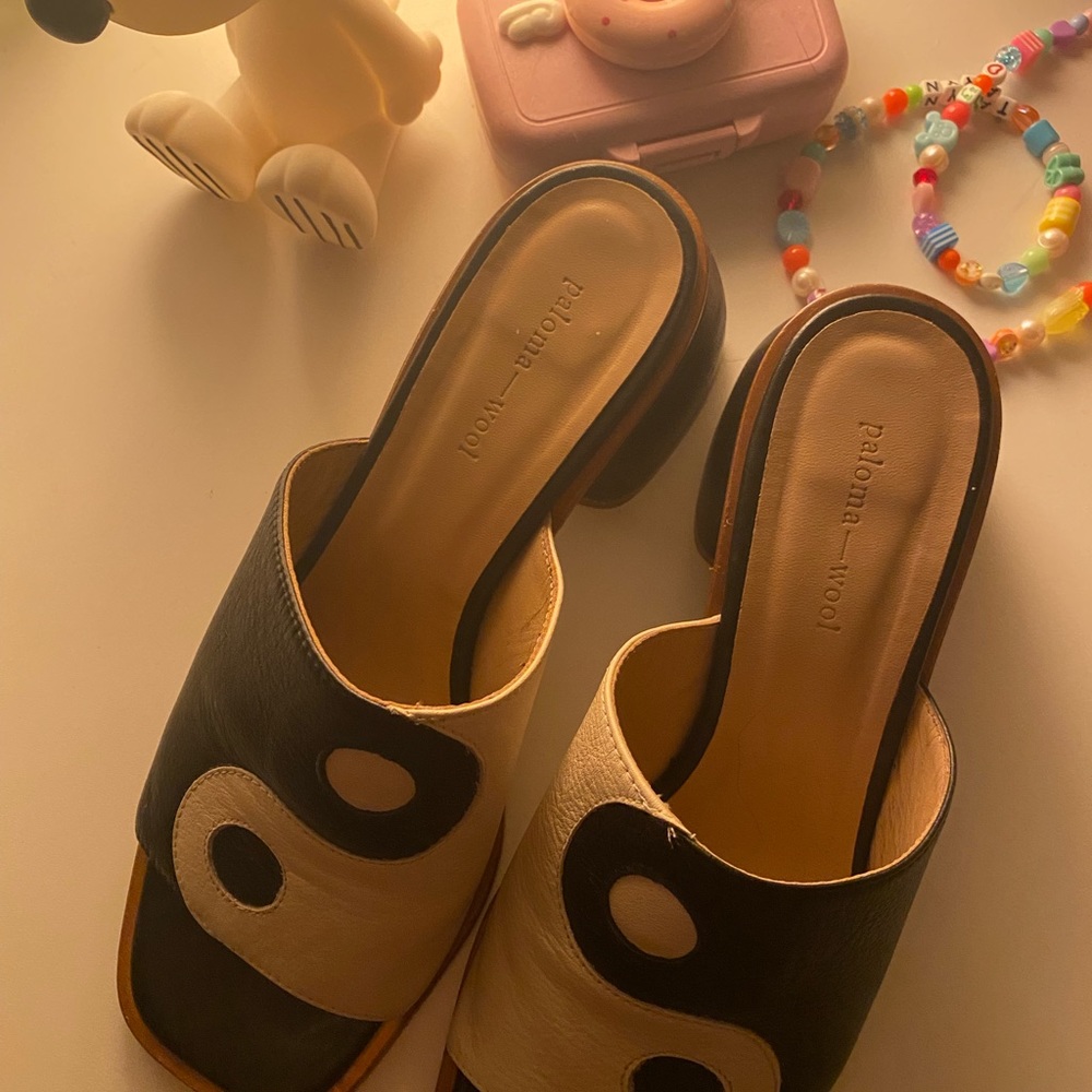 Paloma Wool Balance slides